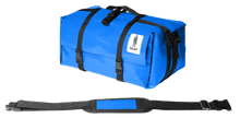 Charger l&#39;image dans la galerie, Sac Origami de la marque Dababo, sac pliable multi-fonctions, 3 positions en chutes de baches de camions recyclées avec lanière en format fermé de couleur bleu clair..