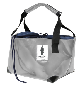 Sac gris de la marque Dababo, modèle Allin en chutes de bache de camions recyclées.