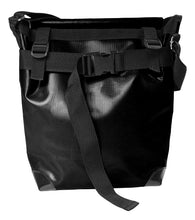 Charger l&#39;image dans la galerie, Sac noir messenger Dababo, modèle Transporter L avec option pour vélo. Attache poitrine à clips et attache cadre velo. 