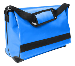 Sac Bleu-classic messenger Dababo, modèle Transporter L2 en chutes de baches de camion recyclées 