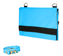 Charger l&#39;image dans la galerie, Sac bleu-clair épaule de la marque Dababo, modèle Carnet en chutes de bache de camions recyclées avec anse