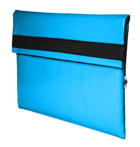 Pochette d'ordinateur bleu-clair Dababo, modèle Ardoise L adapté aux ordinateurs 15 pouces en chutes de bache de camion recyclées.
